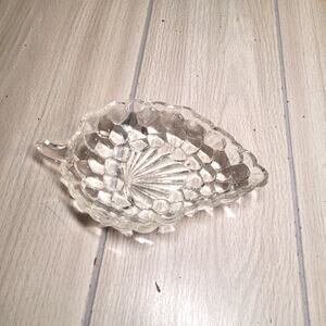 Vintage Grape Cluster Clear Glass Candy Nut Bowls Dishe Catch All Jewelry Keys